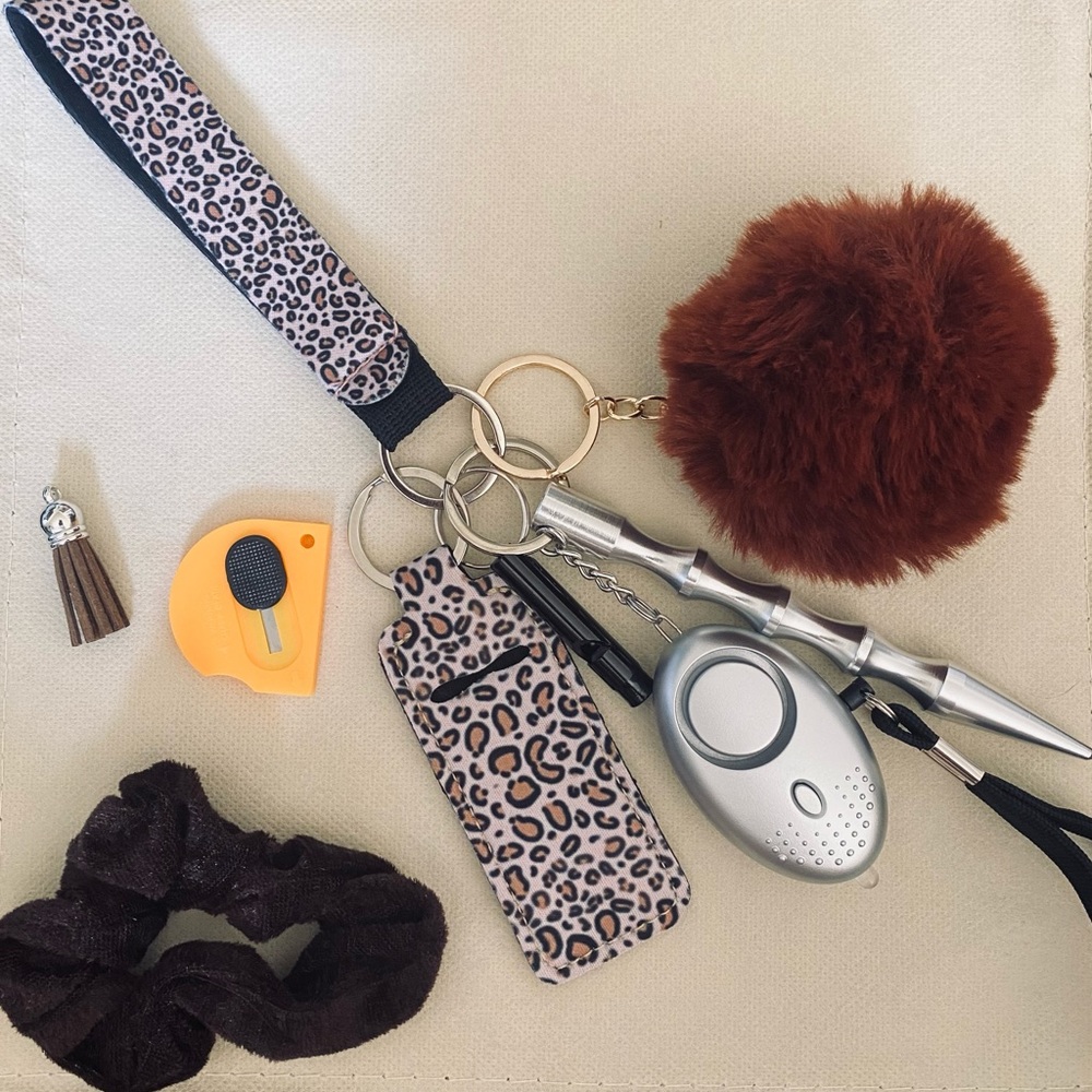 Cheetah safety keychain